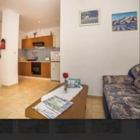Gastehaus Iva * Postira